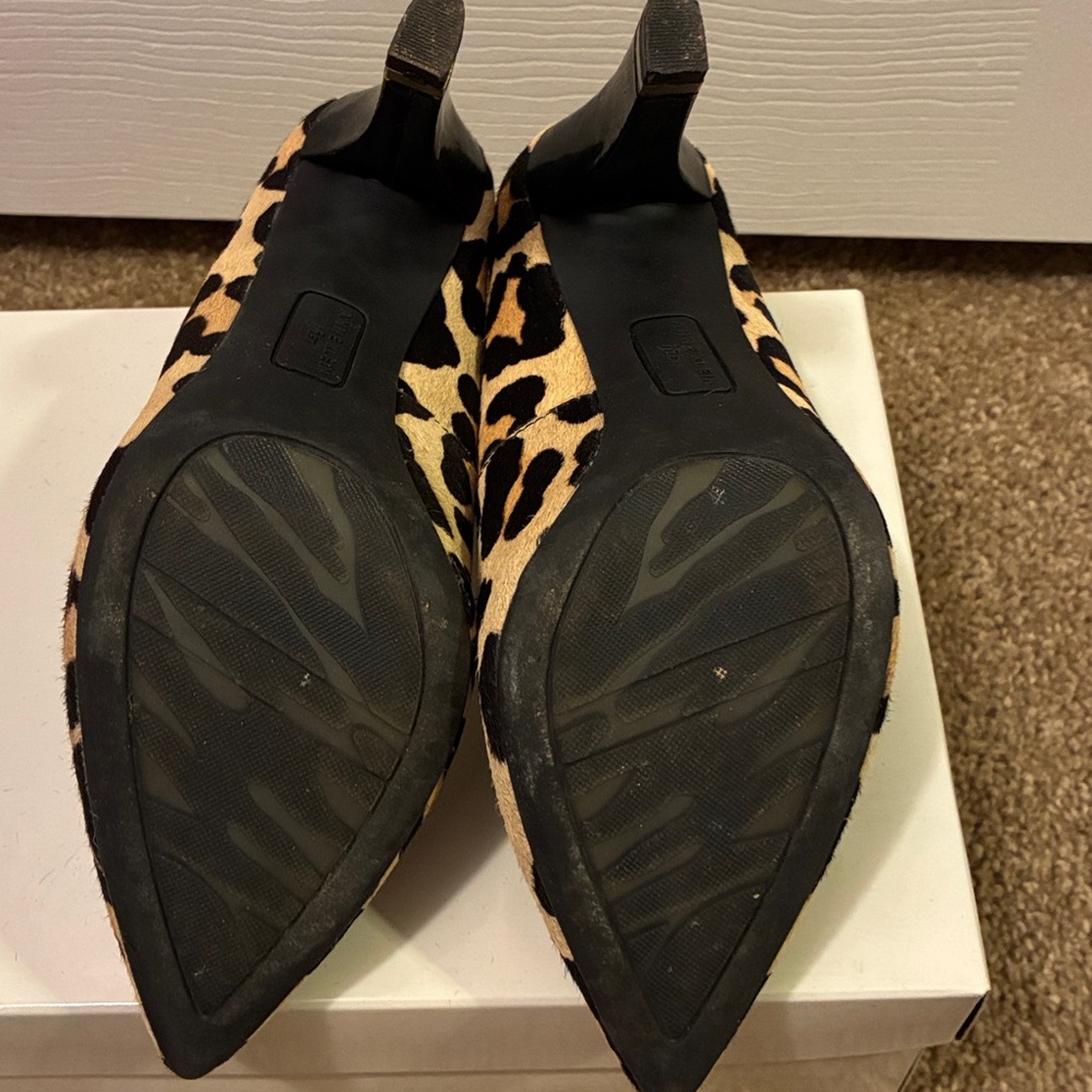 Anne Klein Tan and Black Leopard Heels size 7M - Picture 7 of 7
